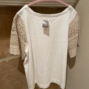 NWT j.jill White 💯 % cotton crochet sleeve knit top white brown capsule boho L